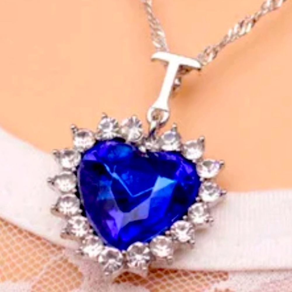 Ladies wedding Love eternal pendant necklace